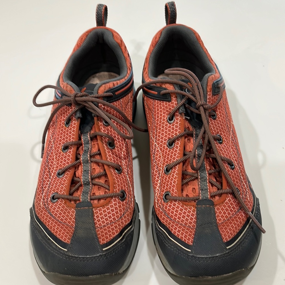 Chaco Grandeur Sneakers